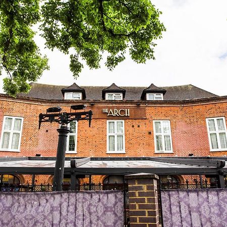 Oyo The Arch, Wembly Stadium Hotel Londres Exterior foto